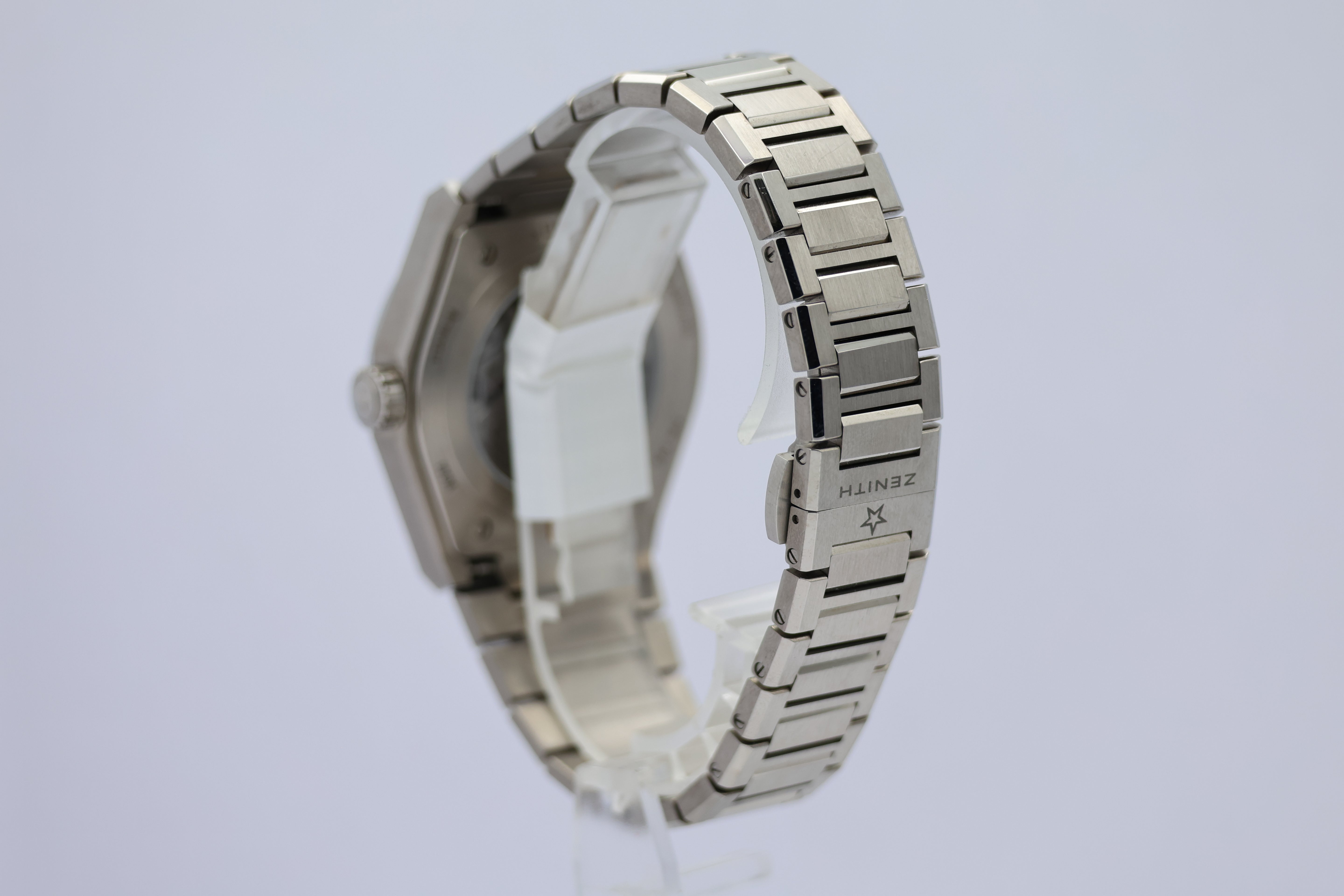 Zenith Defy Classic 41mm Automatik Herrenuhr 95.9000.670 - Detailansicht 2