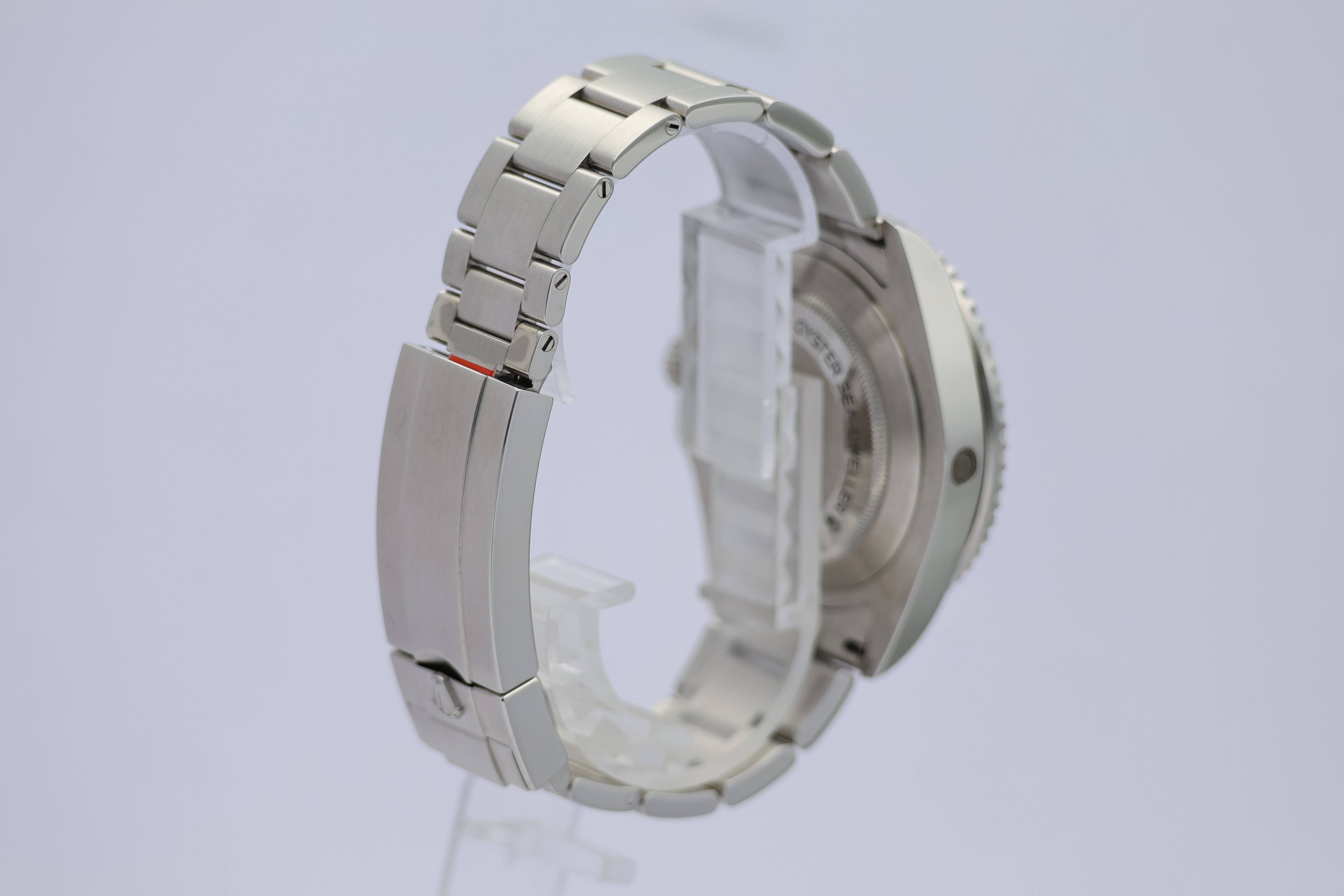 Rolex Sea-Dweller 43mm Automatik Herrenuhr 126600 - Detailansicht 1