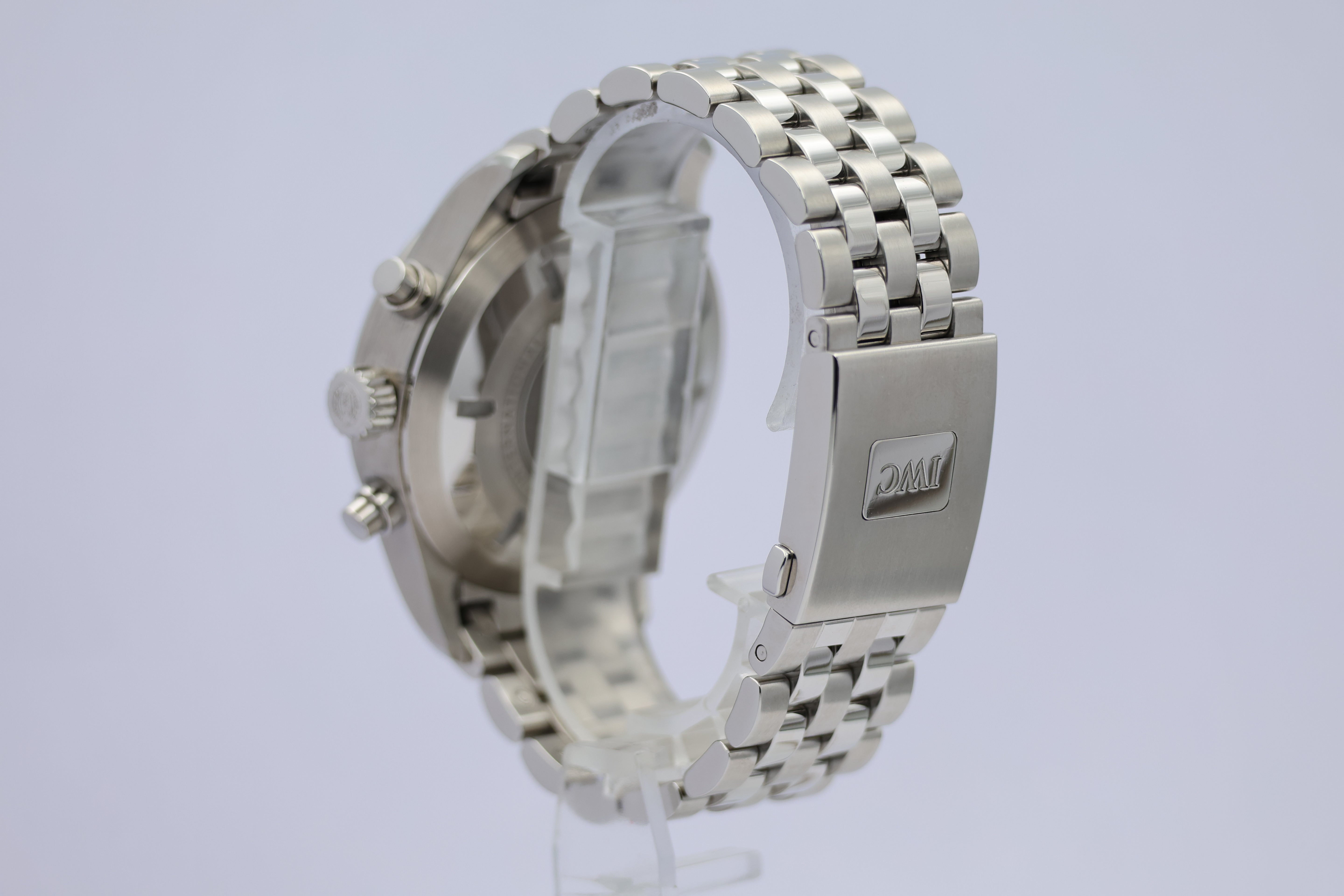IWC Fliegeruhr Spitfire Chronograph Grau IW377719 - Detailansicht 2