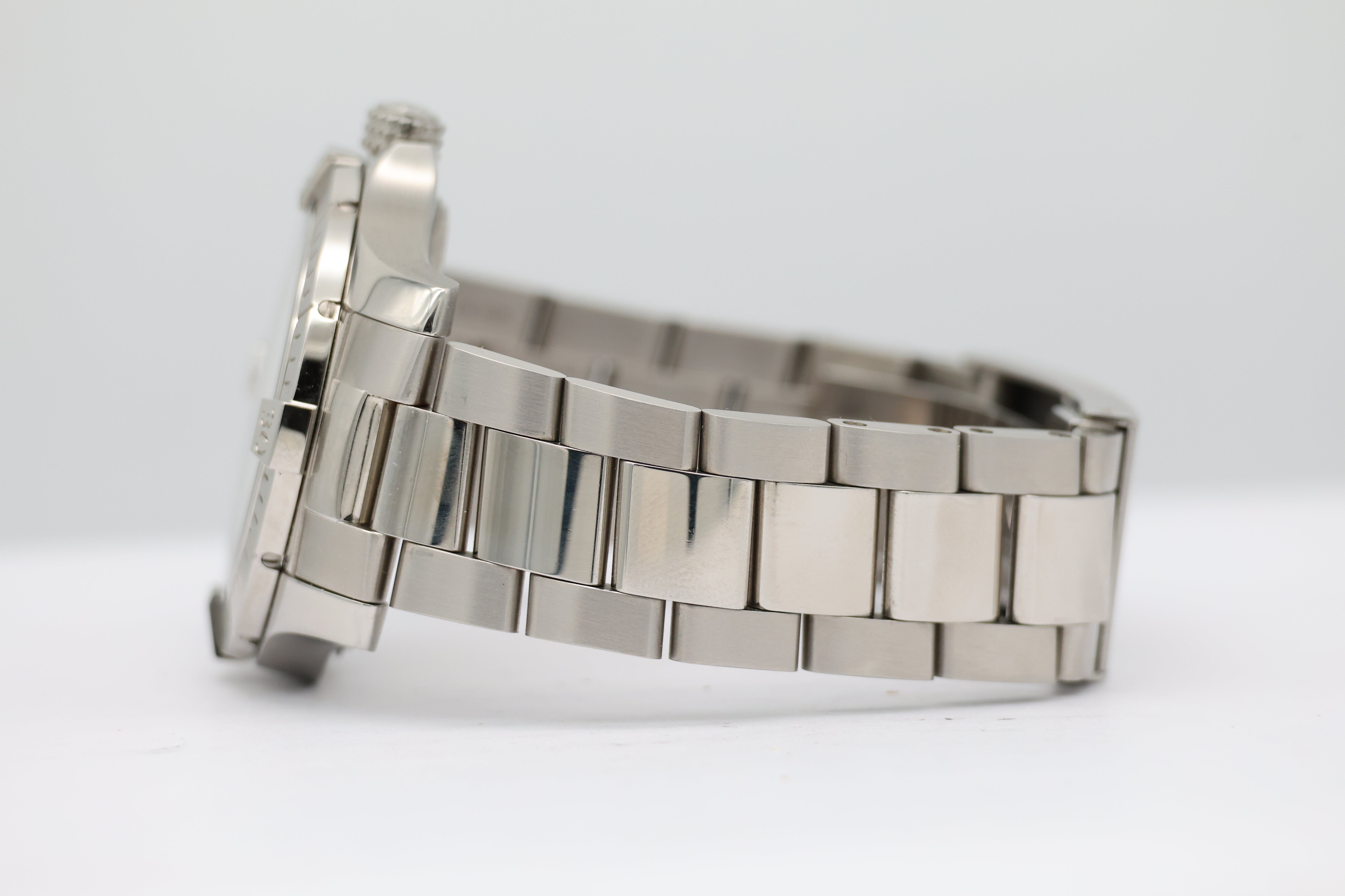 Breitling Avenger 43mm Automatik Herrenuhr A17318 - Detailansicht 3