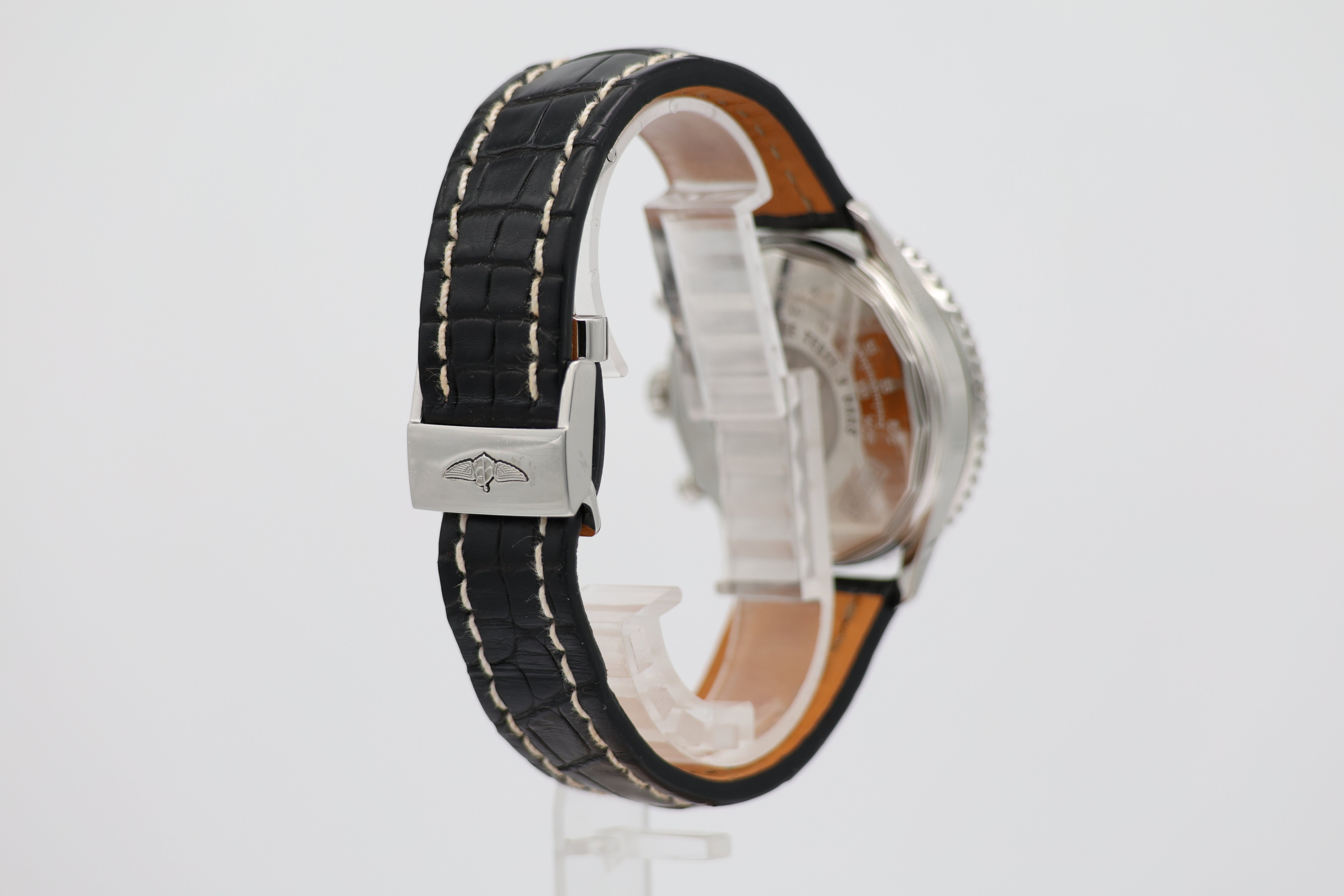 Breitling Navitimer 01 Automatik Herrenuhr 43mm AB0120 - Detailansicht 1