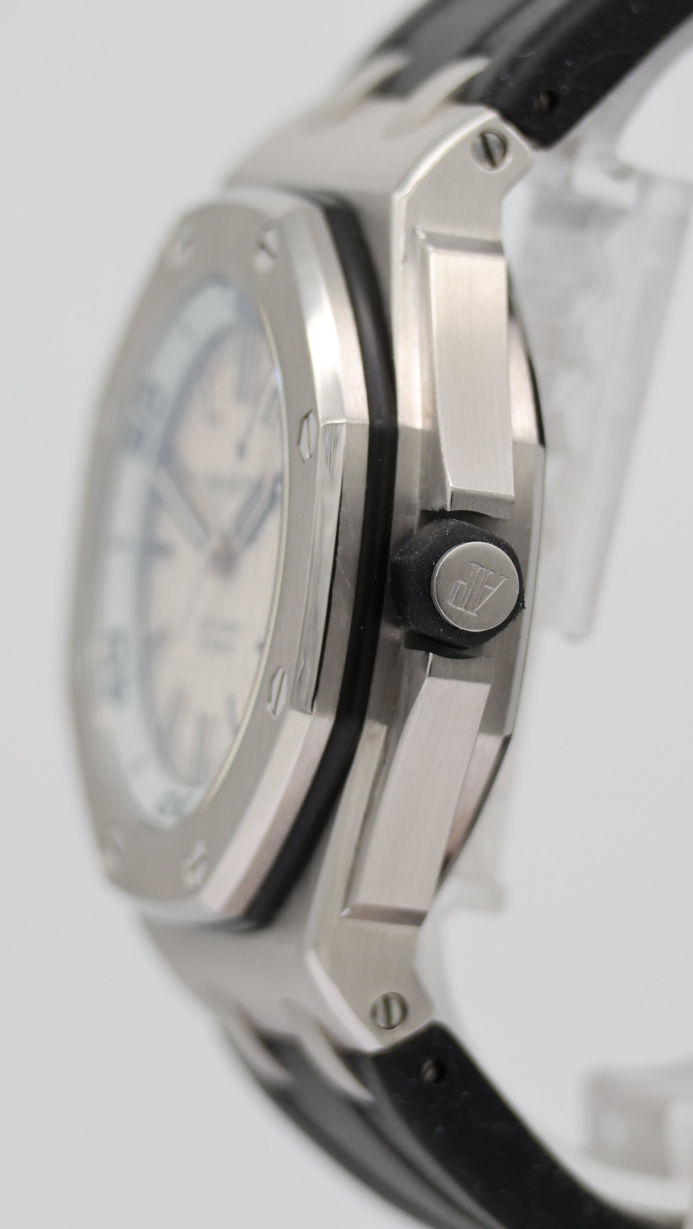 Audemars Piguet Royal Oak Offshore Diver Automatik 15710ST Box + og. Papiere