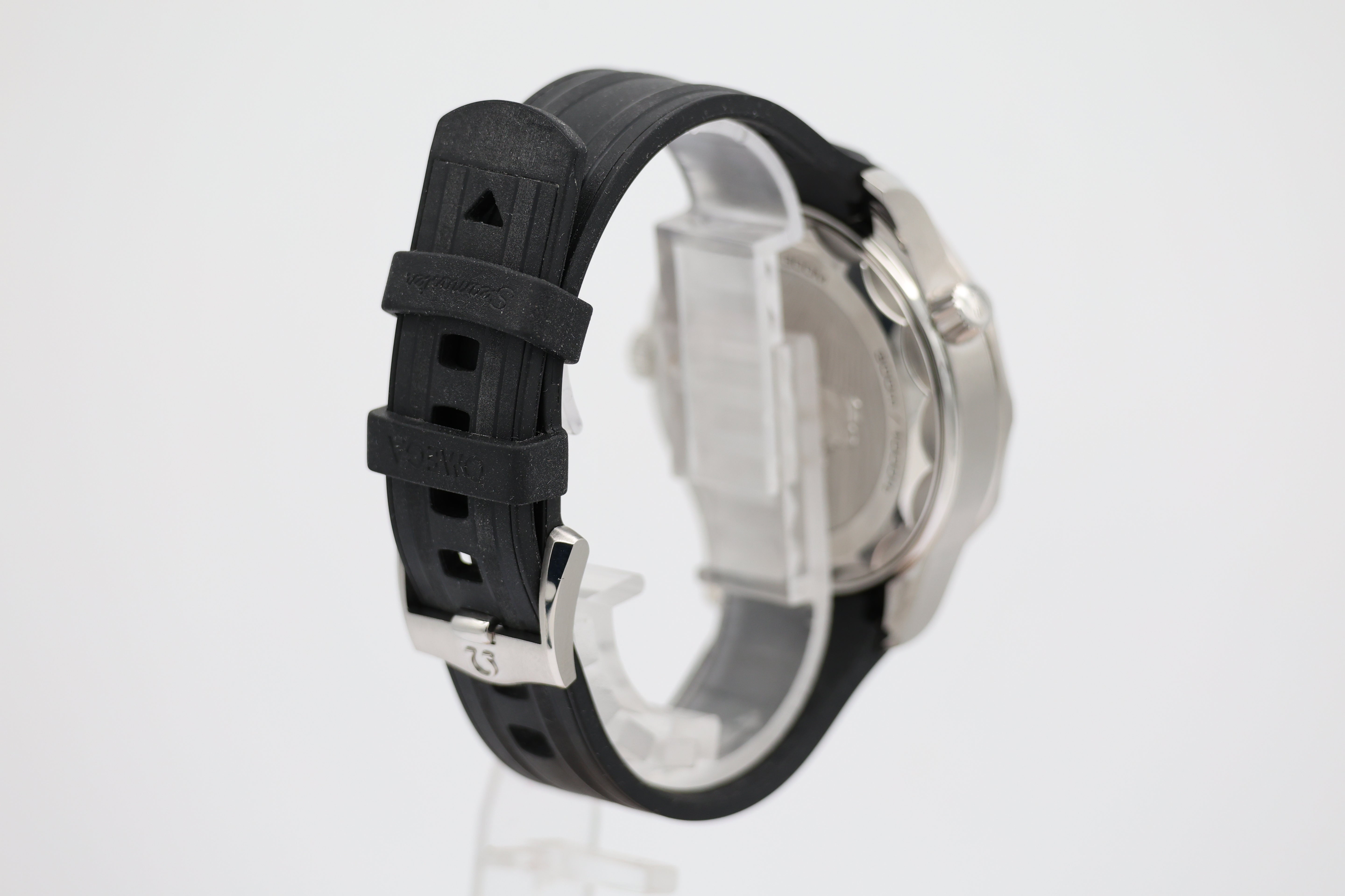 Omega Seamaster Diver 300 M Nekton 21032422001002 - Detailansicht 1