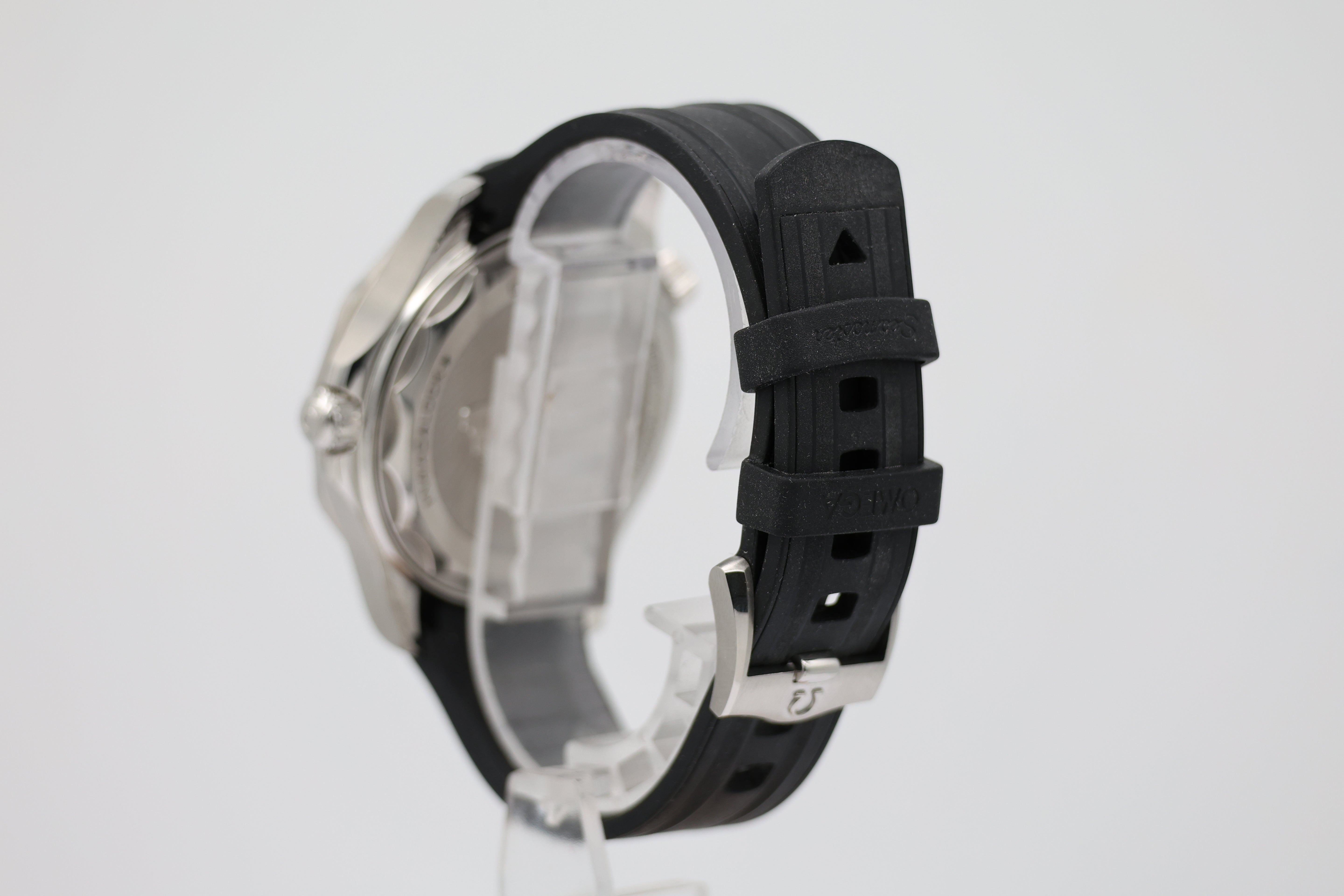 Omega Seamaster Diver 300 M Nekton 21032422001002 - Detailansicht 2