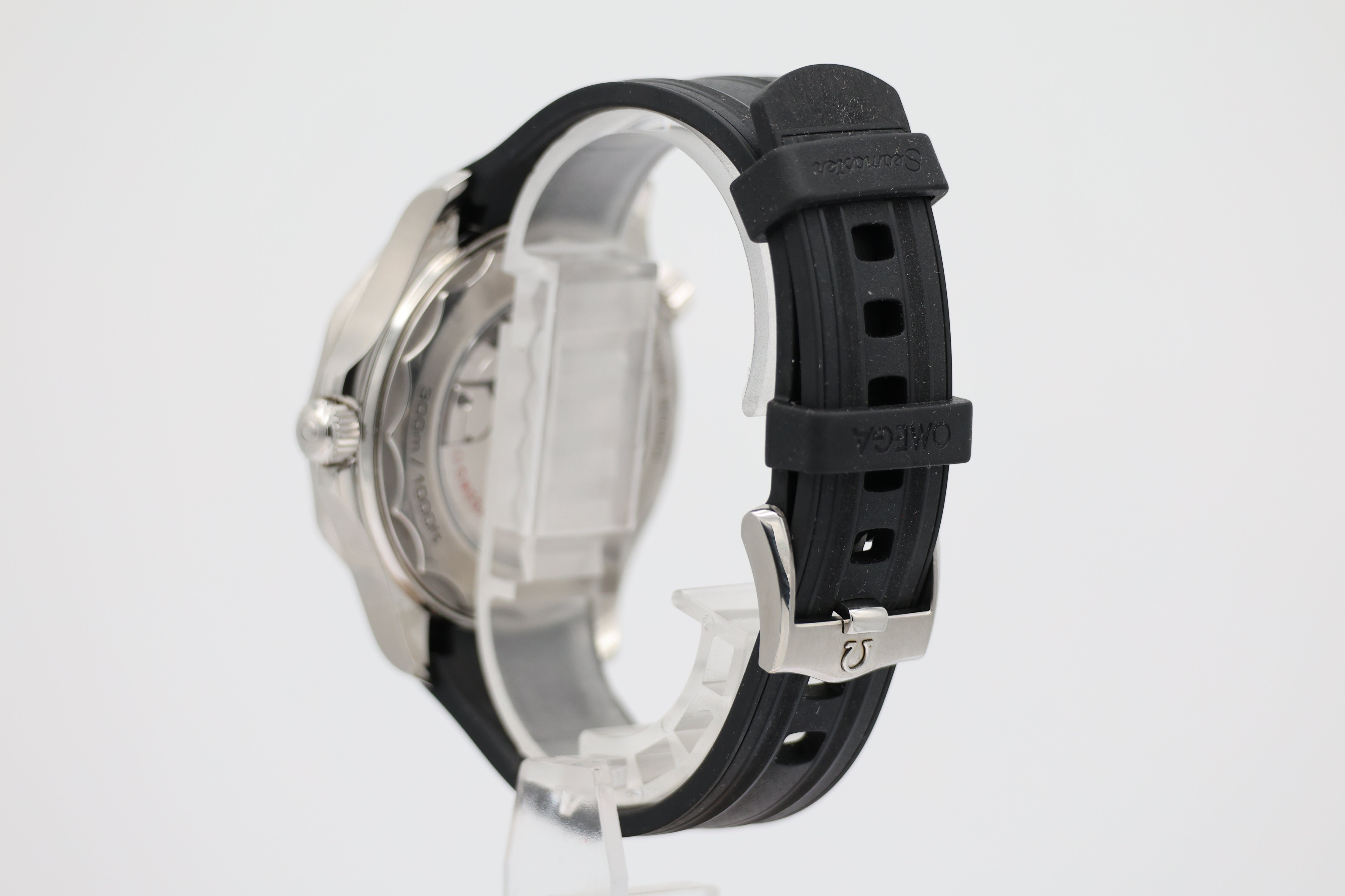 Omega Seamaster 300M Diver Automatik schwarz 42mm 21032422001001 - Detailansicht 2