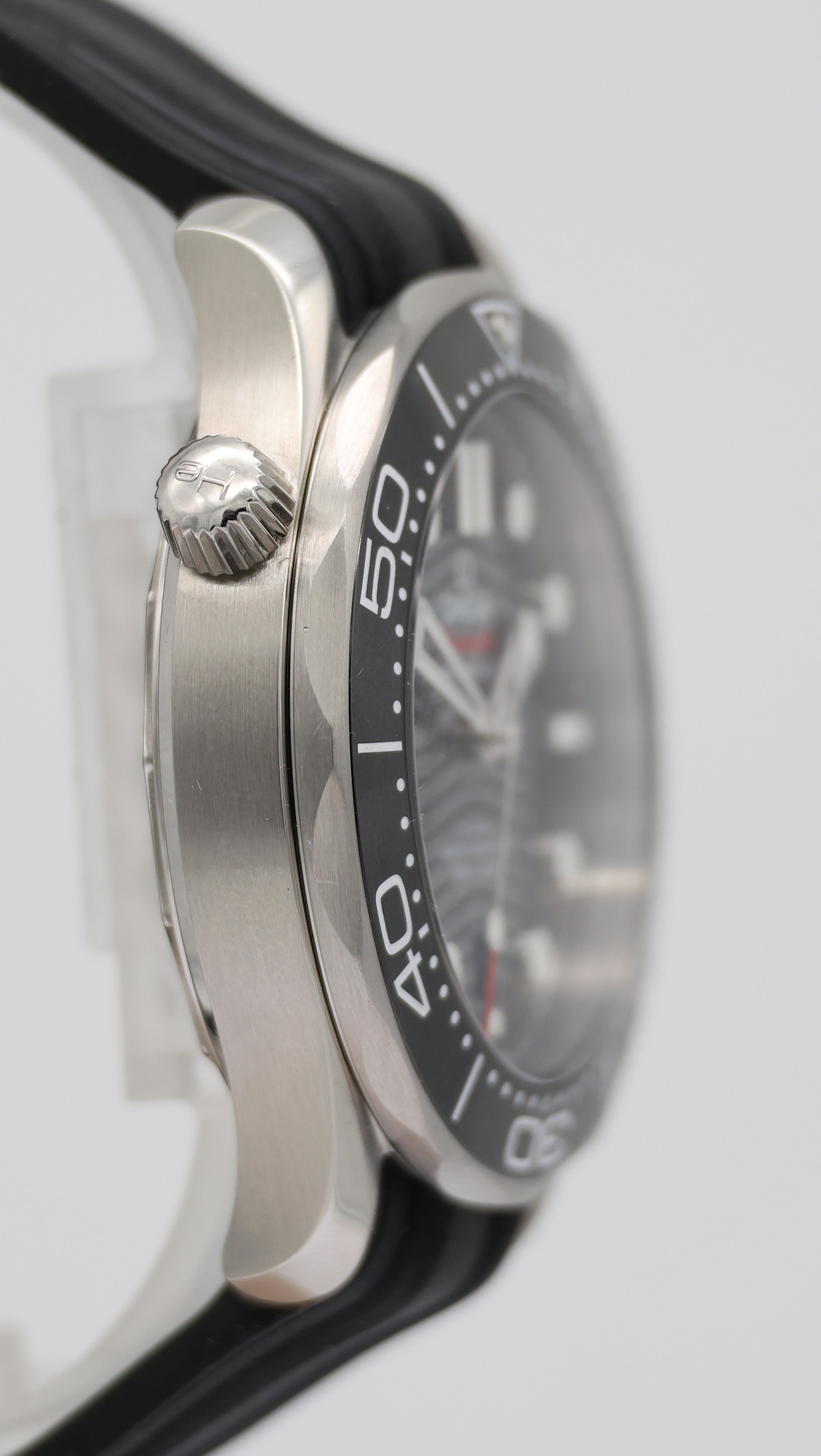 Omega Seamaster 300M Diver Automatik schwarz 42mm 21032422001001 - Detailansicht 7