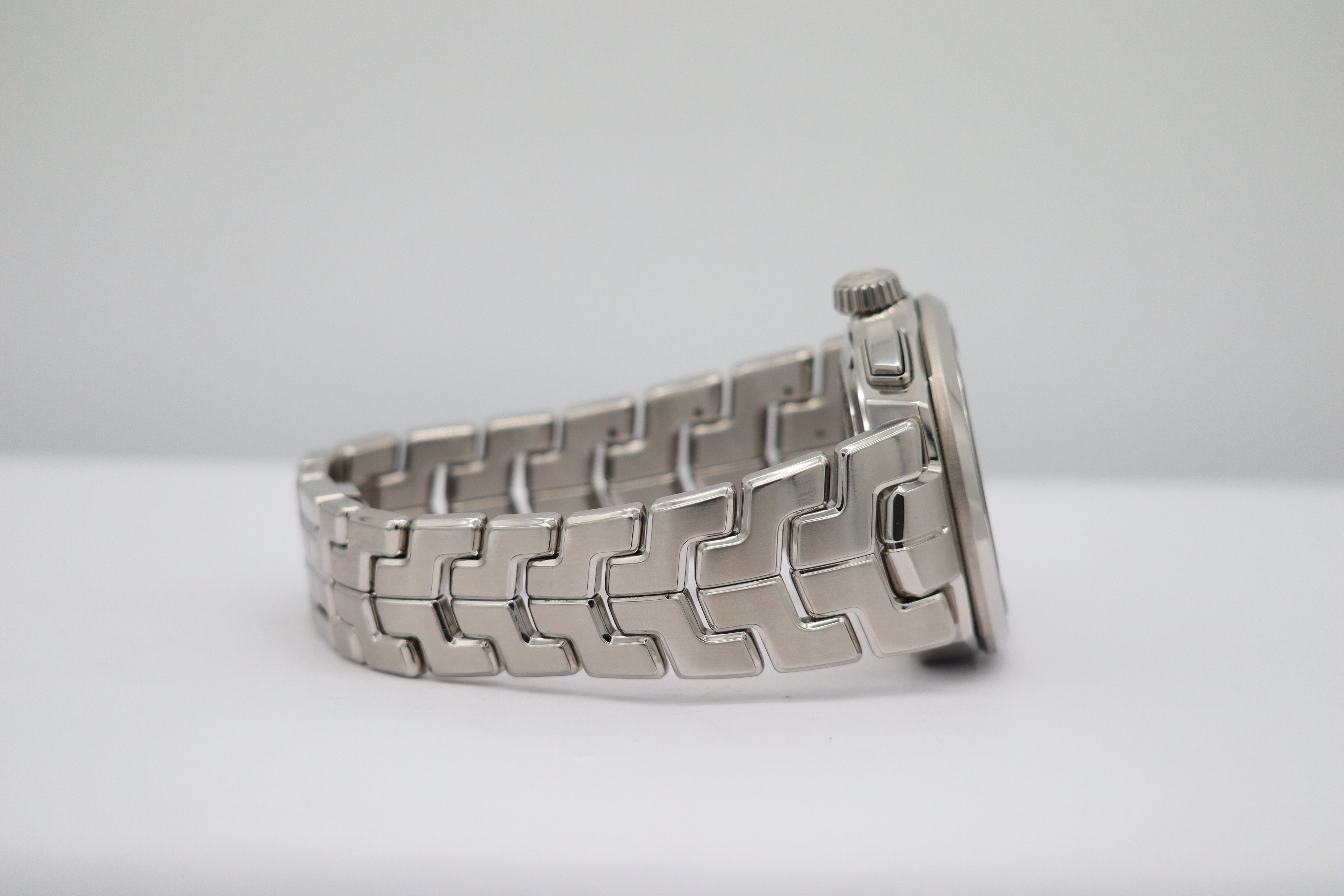 Tag Heuer Link Chronograph Automatik Herrenuhr Blau CBC2112 - Detailansicht 6