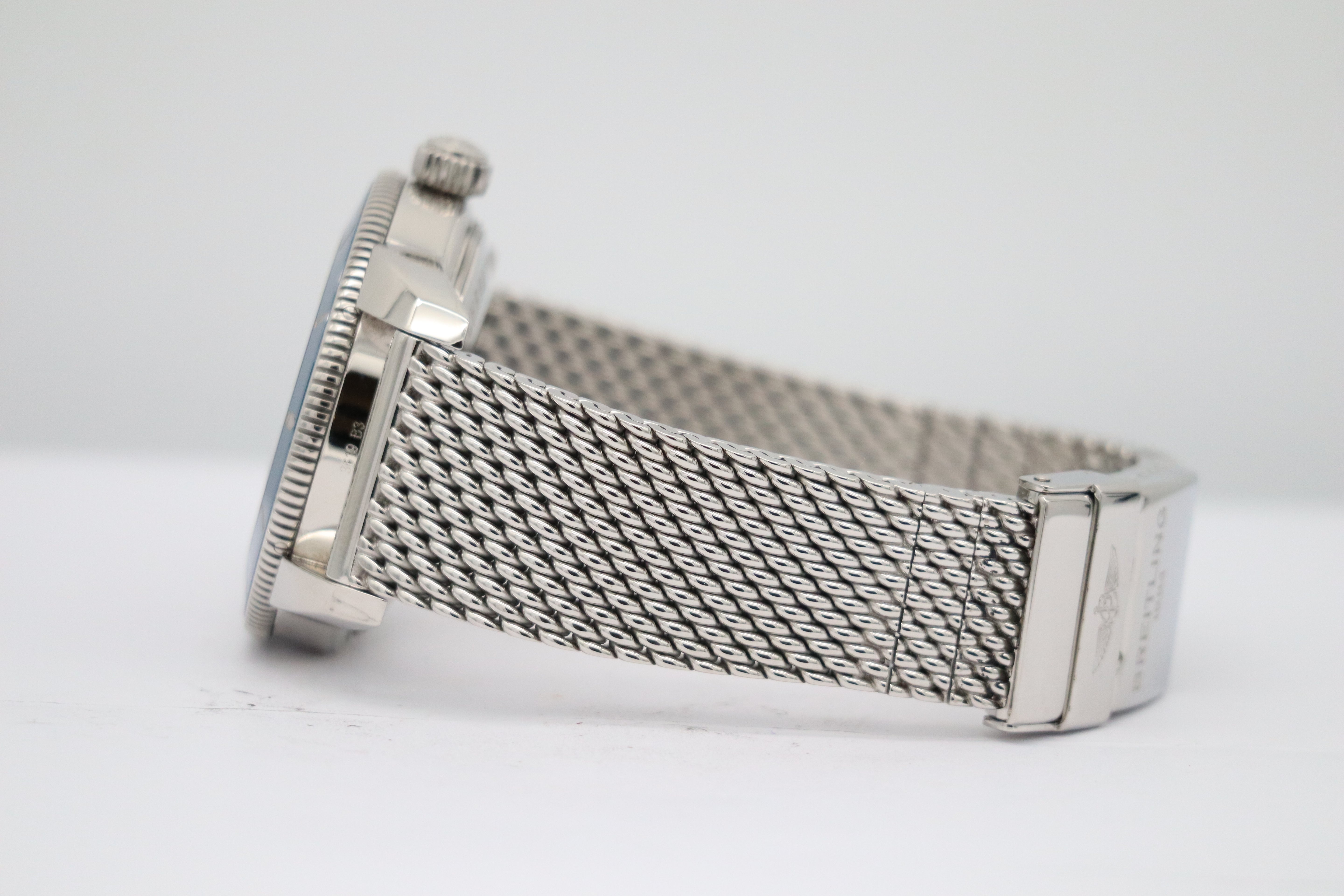 Breitling Breitling Superocean Heritage II 42 AB2010 - Detailansicht 5