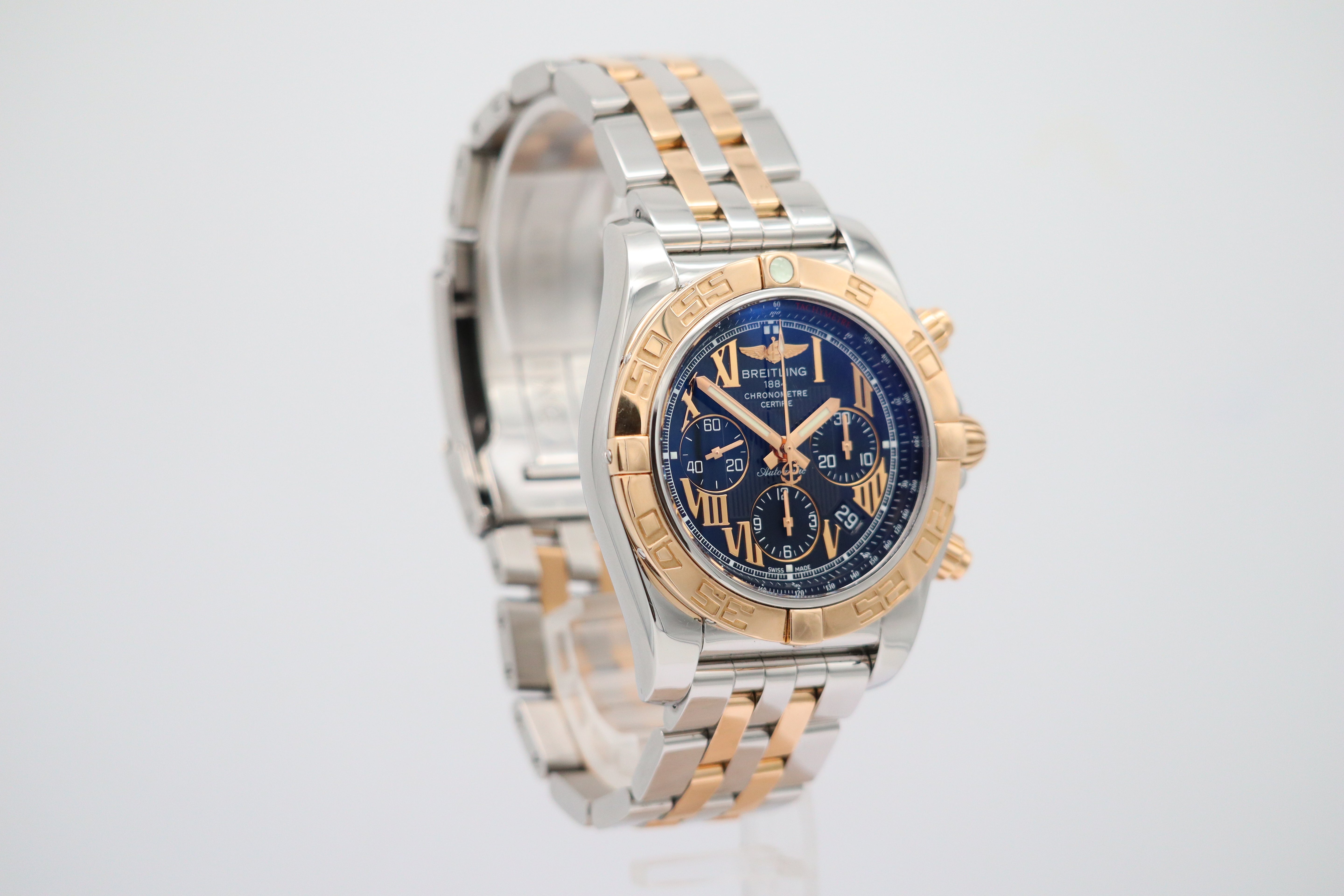 Breitling Chronomat 44 Stahl/Gold B01 Automatik Herrenuhr CB0110 - Detailansicht 1