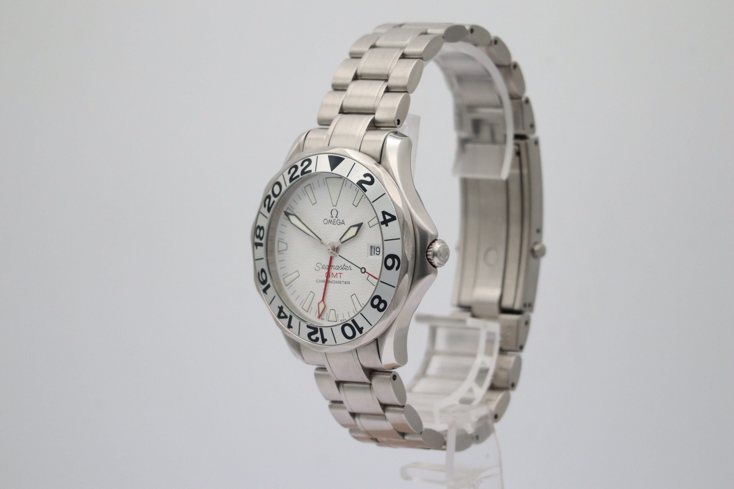 Omega Seamaster Diver 300 M Great White 2538.20.00 - Detailansicht 1