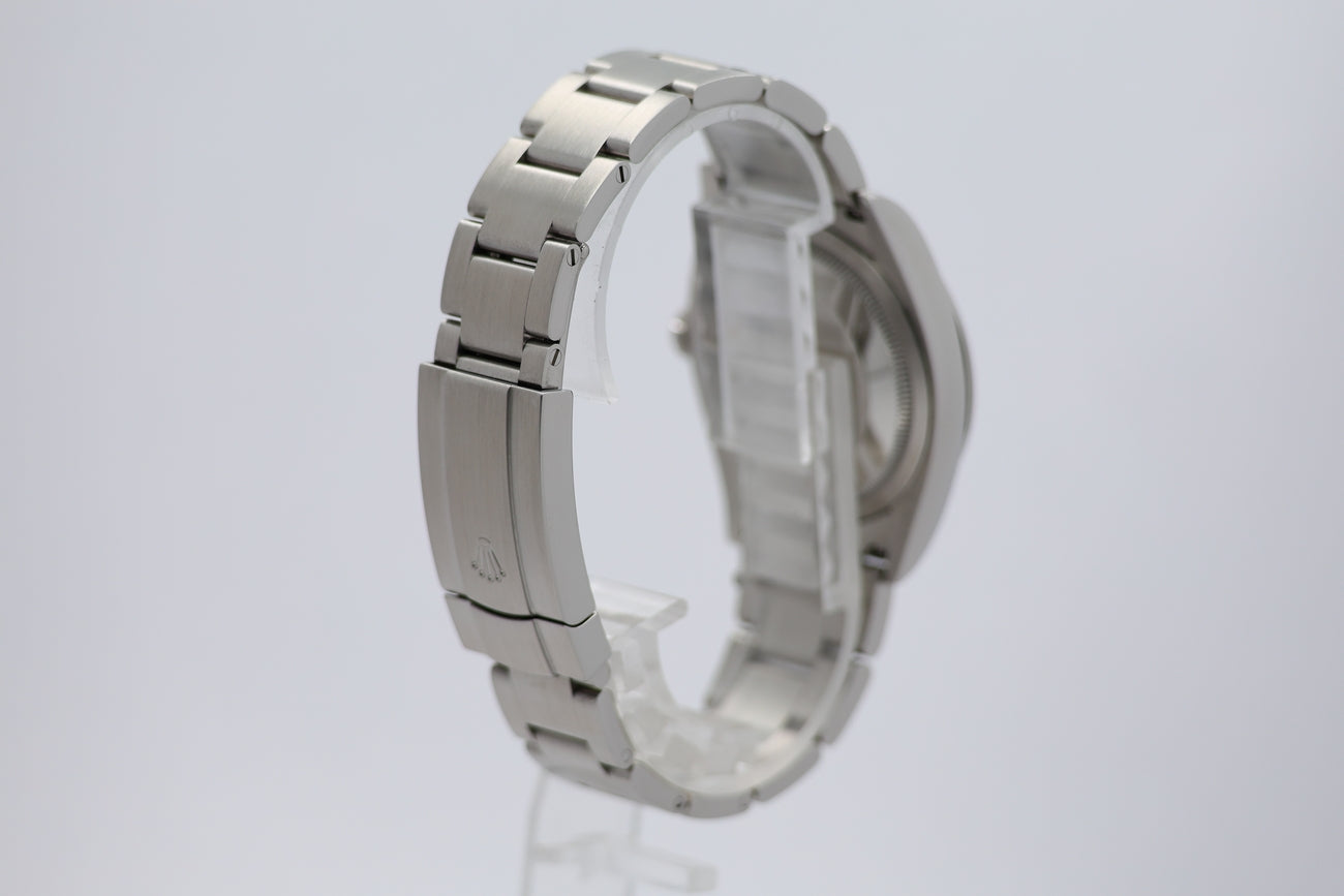 Rolex Oyster Perpetual Automatik 36mm 126000 - Detailansicht 1