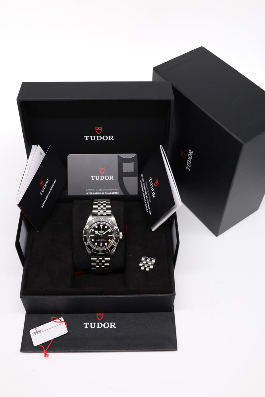 Tudor Black Bay Monochrome 41mm Jubilee Automatik 7941A1A0NU - Papiere und oder Lieferumfang