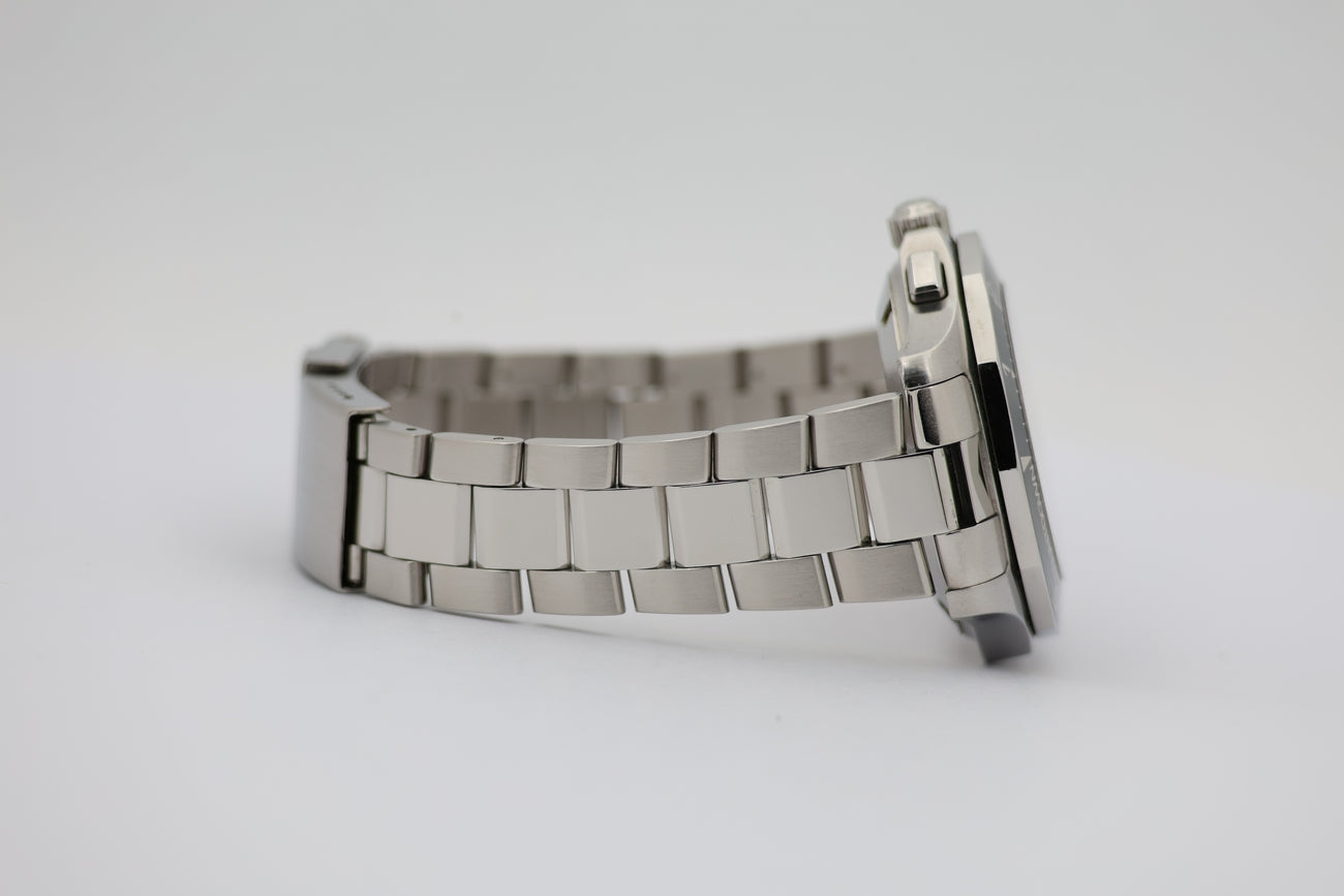 Tag Heuer Aquaracer 300M Chronograph Regatta Quarz CAF7111 - Detailansicht 4