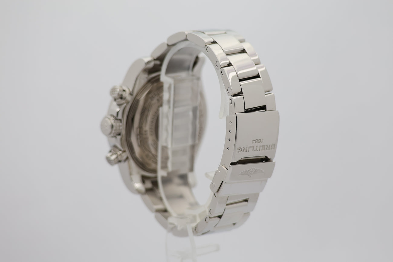 Breitling Avenger II 43mm Automatik Herrenuhr A13381 - Detailansicht 2