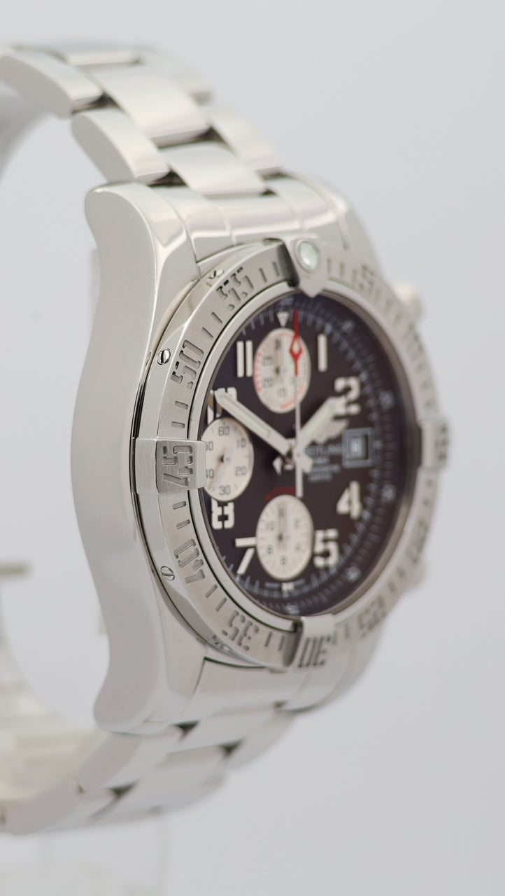 Breitling Avenger II 43mm Automatik Herrenuhr A13381 - Detail view 8