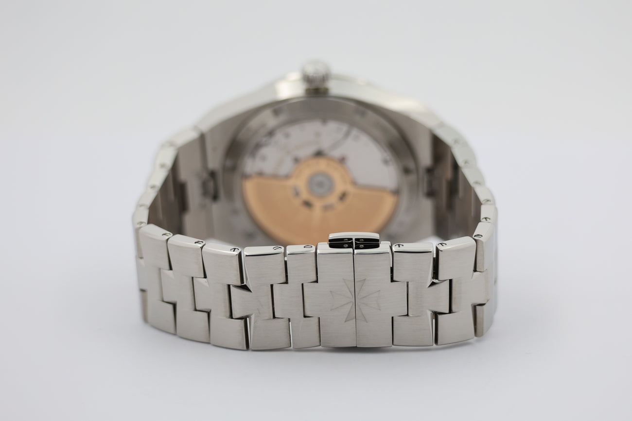 Vacheron Constantin Overseas Automatik Herrenuhr 4500V - Detailansicht 5