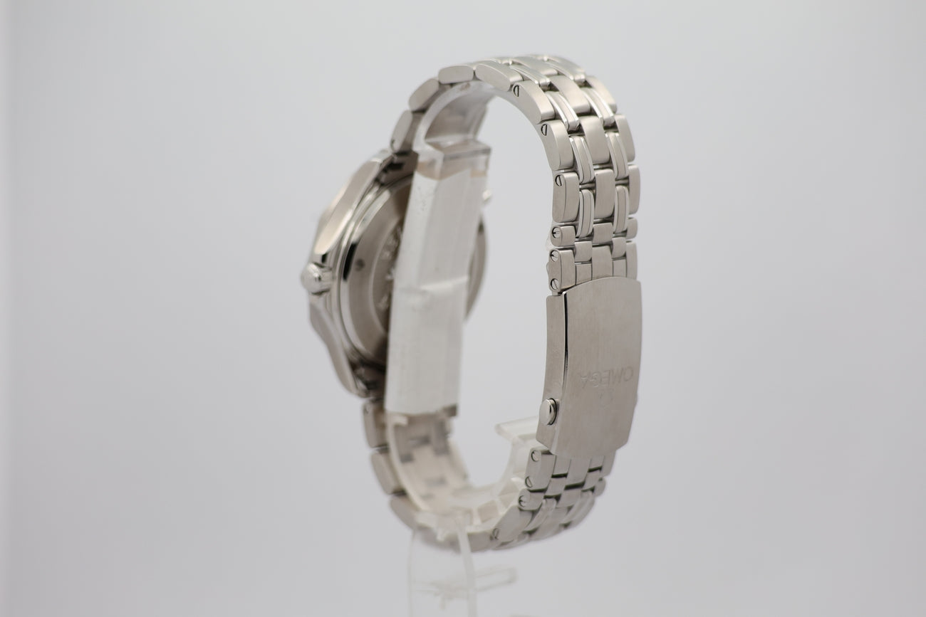 Omega Seamaster Diver 300 M Automatik Herrenuhr 41mm 21230412001003 - Detailansicht 2