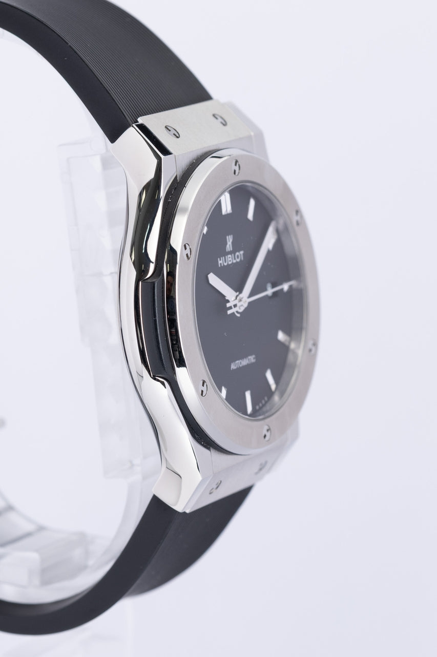 Hublot Classic Fusion Automatik Herrenuhr Titan 542.NX.1171.LR - Detailansicht 1