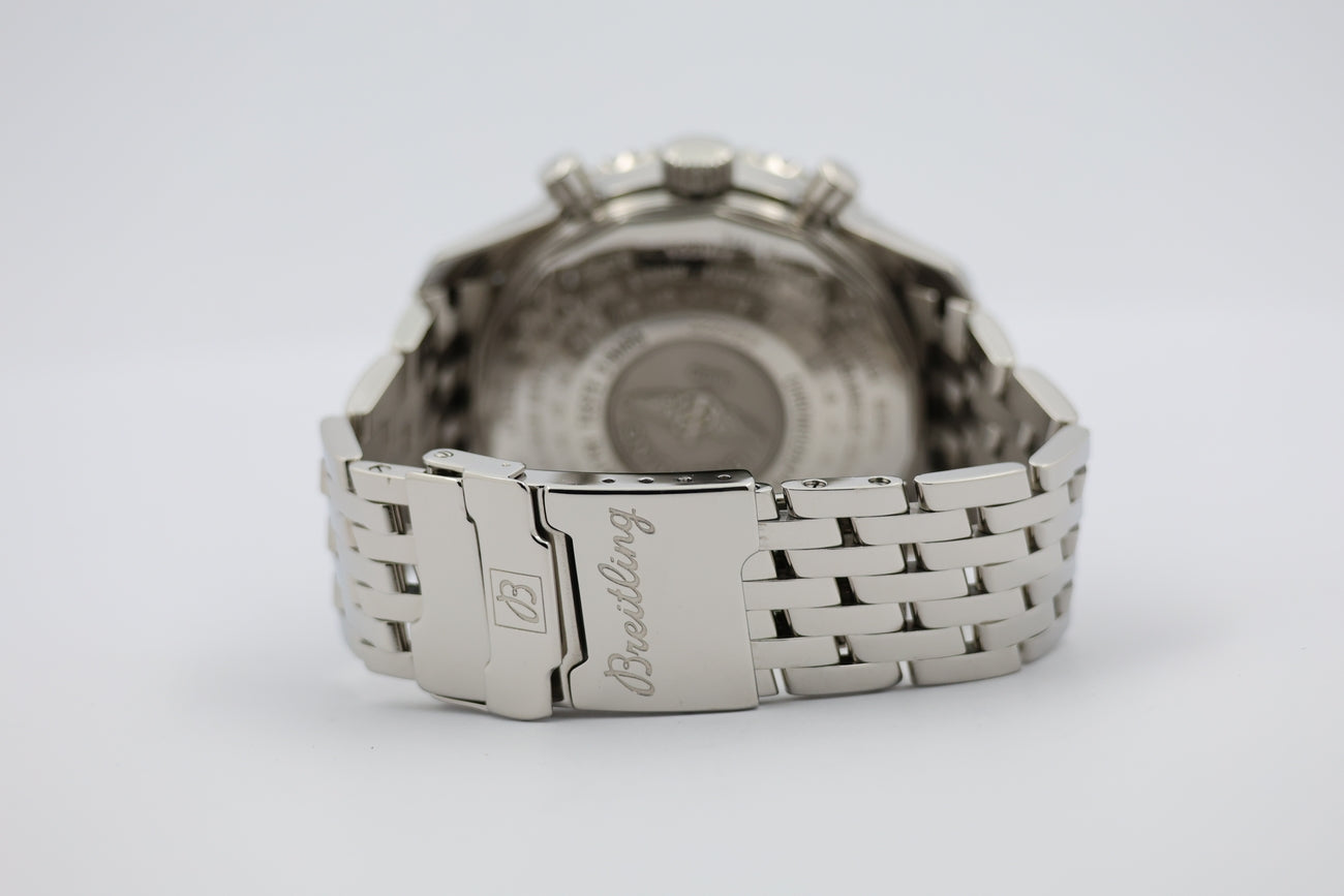 Breitling Navitimer Chronograph GMT 46mm Automatik A24322 - Detailansicht 5