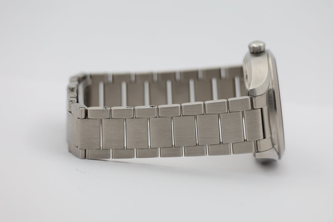 Omega Seamaster Railmaster Automatik Herrenuhr Stahl 40mm 22010402003001 - Detailansicht 4