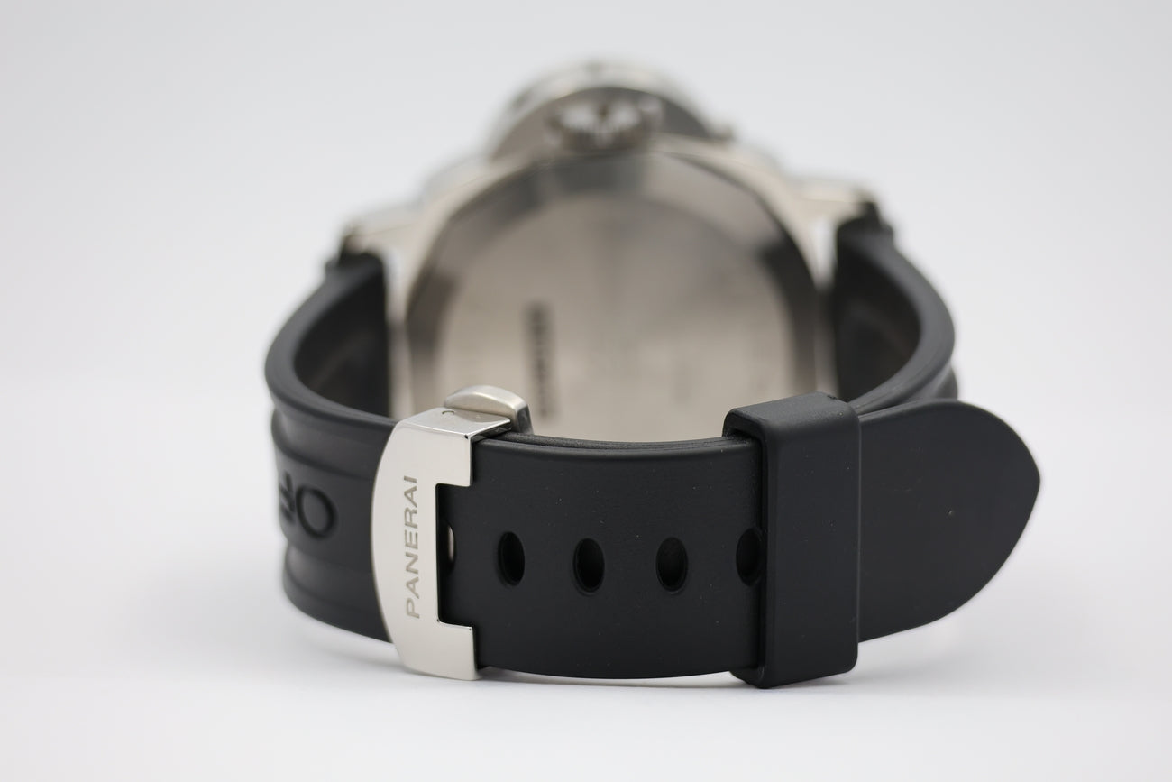 Panerai Luminor Base Logo 44mm Handaufzug Herrenuhr PAM01086 Box + og. Papiere