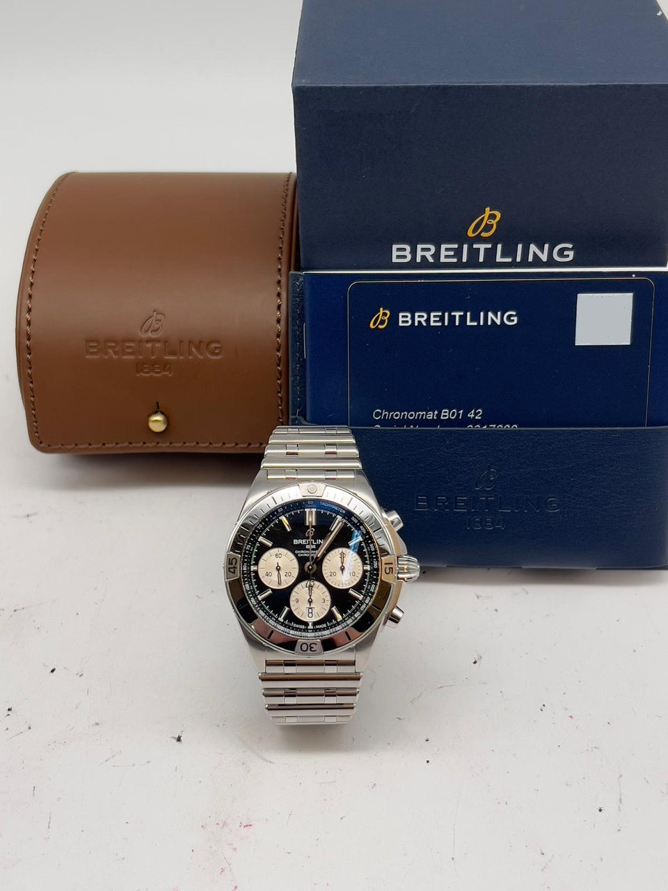 Breitling Chronomat B01 Automatik 42mm AB0134 - Papiere und oder Lieferumfang