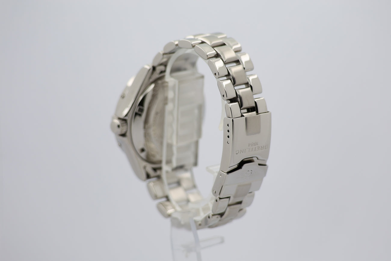 Breitling Superocean Automatik Herrenuhr A17040 - Detail view 2