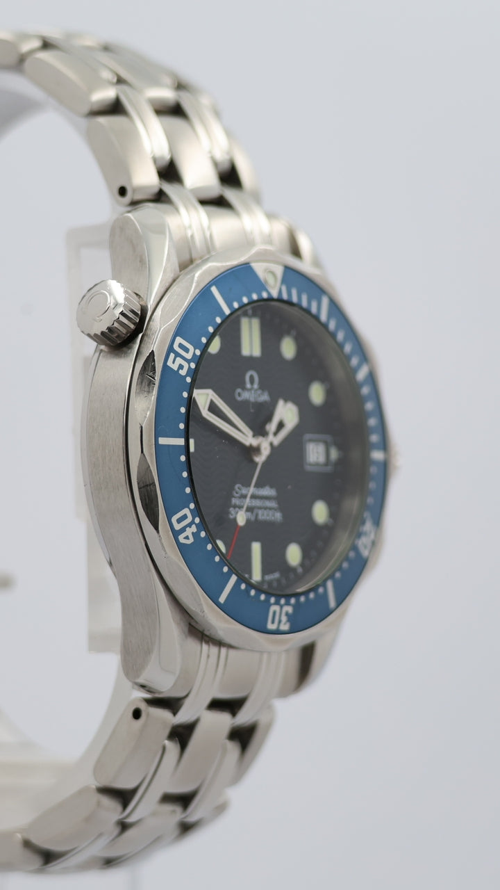 Omega Seamaster Diver 300m 36mm Quarz 25618000 - Detailansicht 8