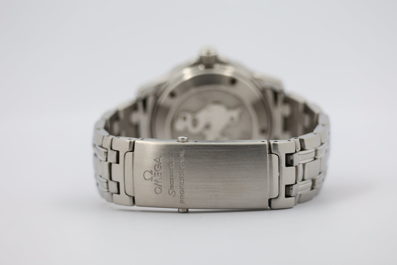 Omega Seamaster Diver 300m 36mm Automatik 22228000 - Detailansicht 5
