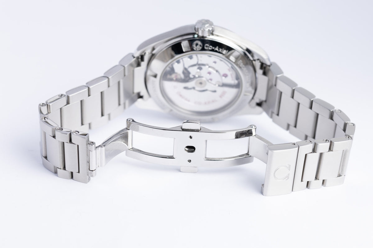Omega Seamaster Aqua Terra Automatik 41,5mm 23110422102002 - Detailansicht 8