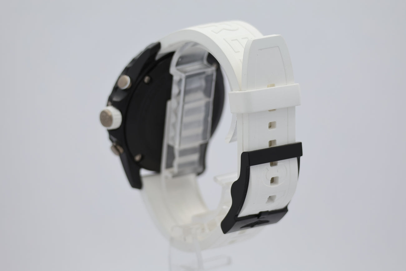 Breitling Endurance Pro Quarz Herrenuhr 44mm NEU X82310 - Detail view 2