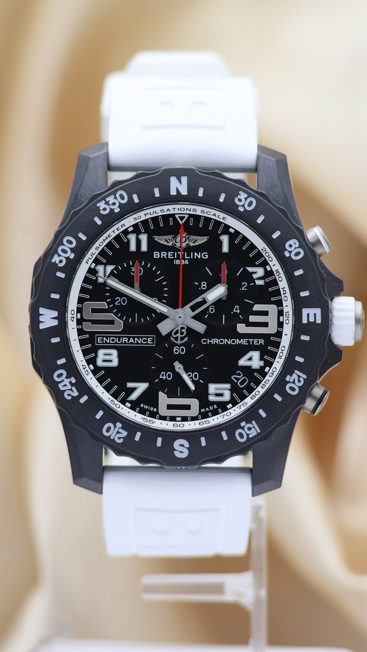 Breitling Endurance Pro Quarz Herrenuhr 44mm NEU X82310 - Main product image