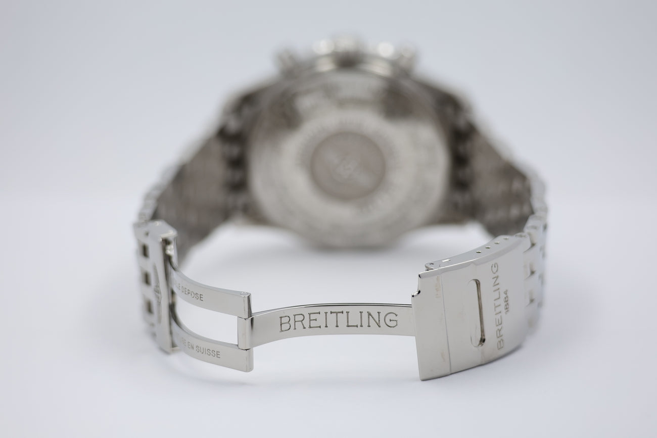 Breitling Navitimer World GMT 46 Automatik Herrenuhr A24322 - Detailansicht 6