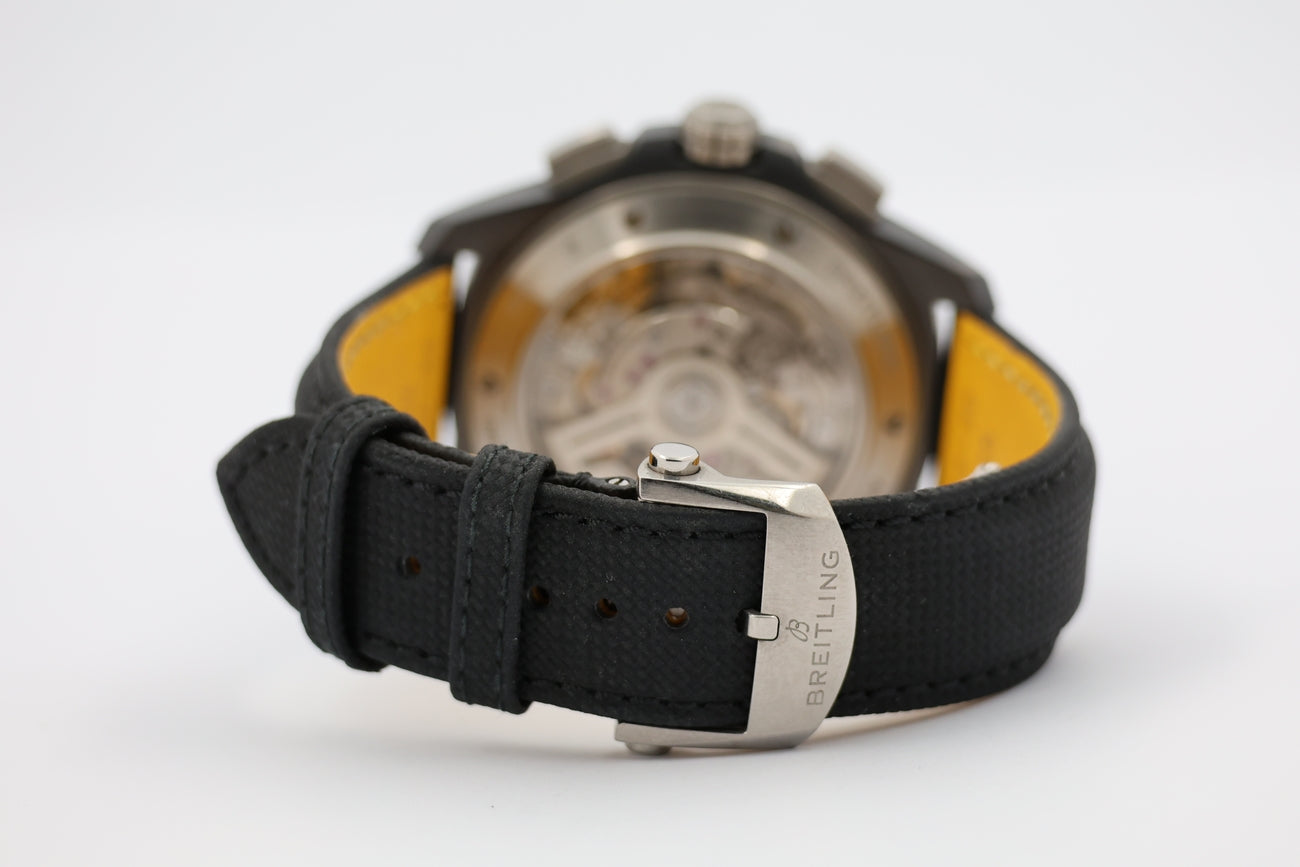 Breitling Avenger B01 Chronograph 44 Night Mission SB0147 - Detailansicht 5