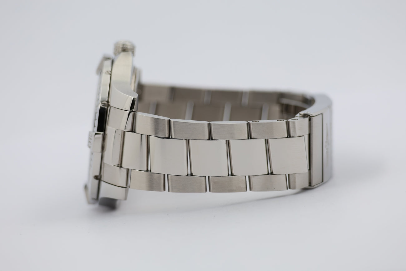 Breitling Avenger GMT 45mm Automatik A32395 - Detailansicht 3
