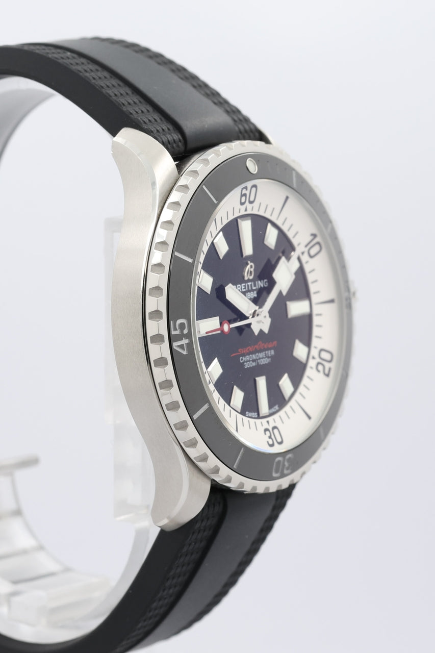 Breitling Superocean Automatik 44mm Schwarz A17376 - Detailansicht 2