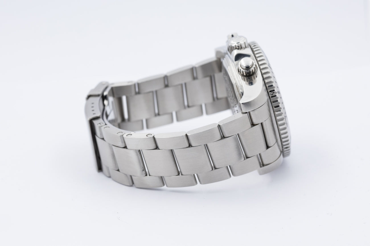 Breitling Superocean Chronograph Steelfish 44mm A13341 - Detailansicht 6
