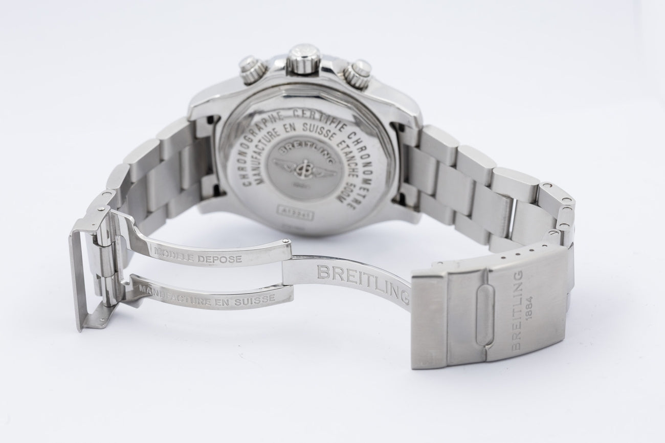 Breitling Superocean Chronograph Steelfish 44mm A13341 - Detailansicht 8