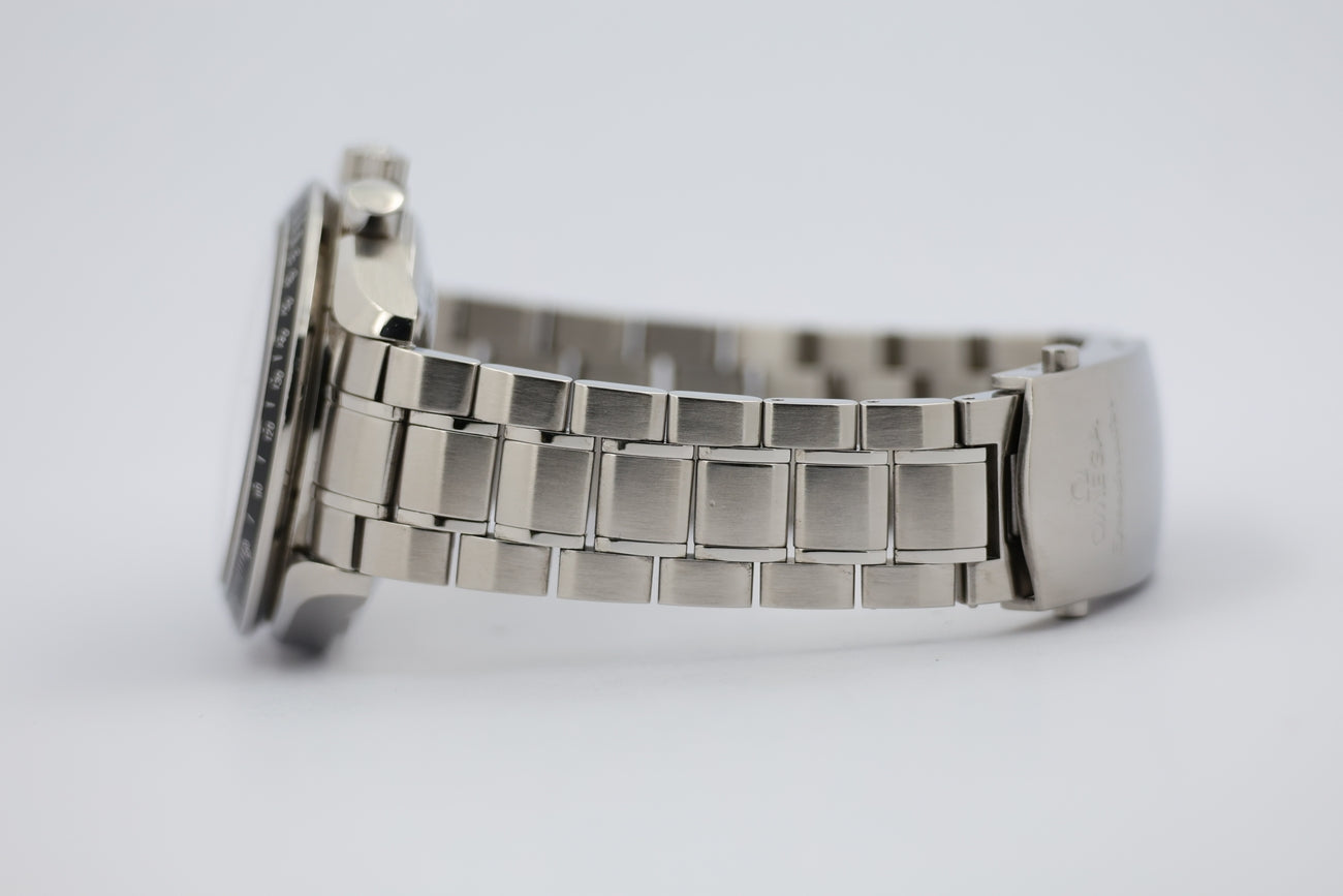 Omega Speedmaster Date 40mm Automatik 32105000 - Detailansicht 5
