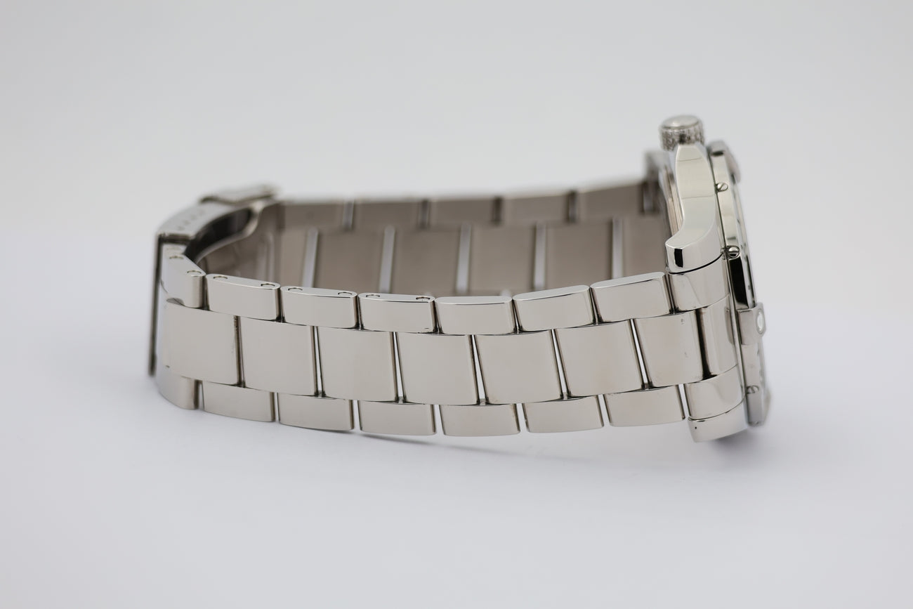 Breitling Avenger II GMT Perlmutt-Blatt 43mm Automatik A32390 - Detailansicht 4