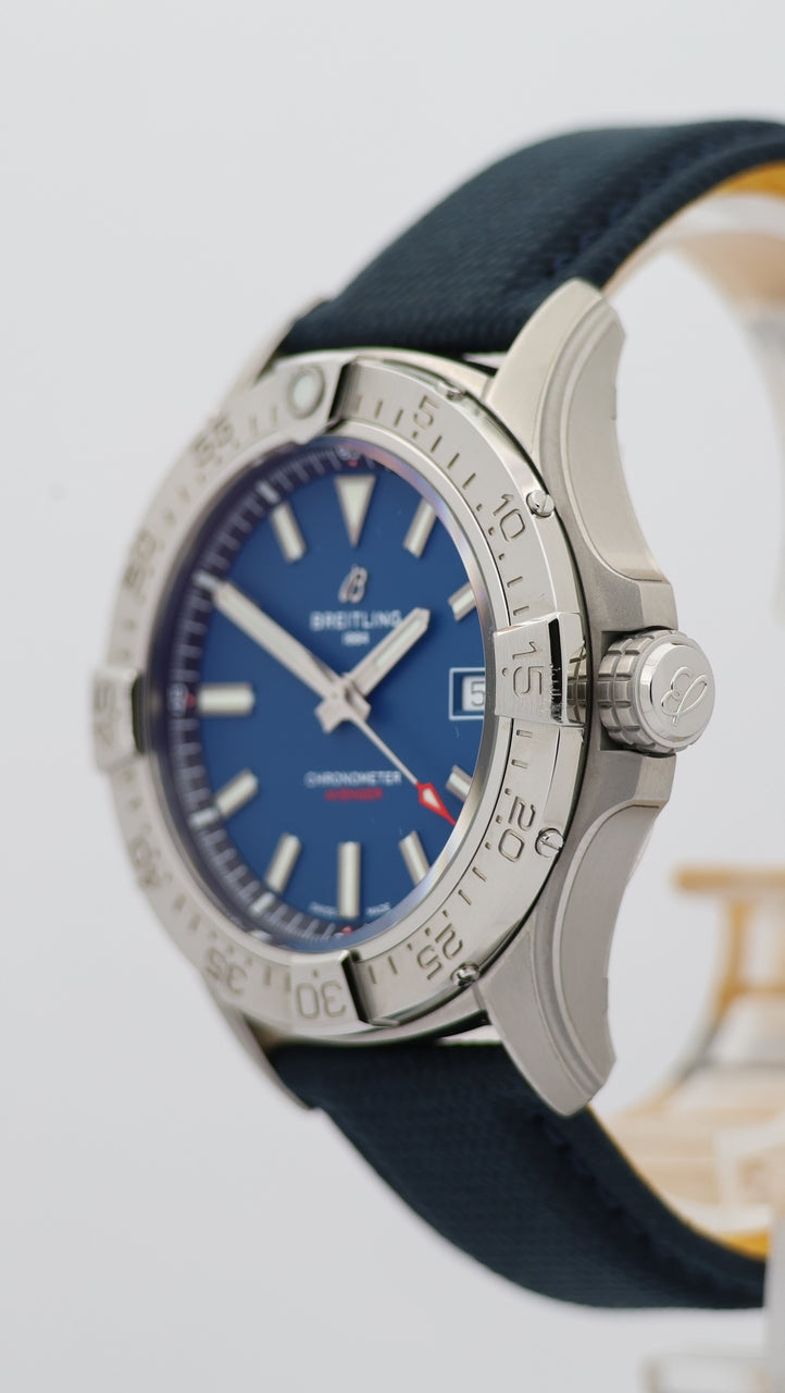 Breitling Avenger 42mm Automatik NEU A17328 - Detailansicht 7