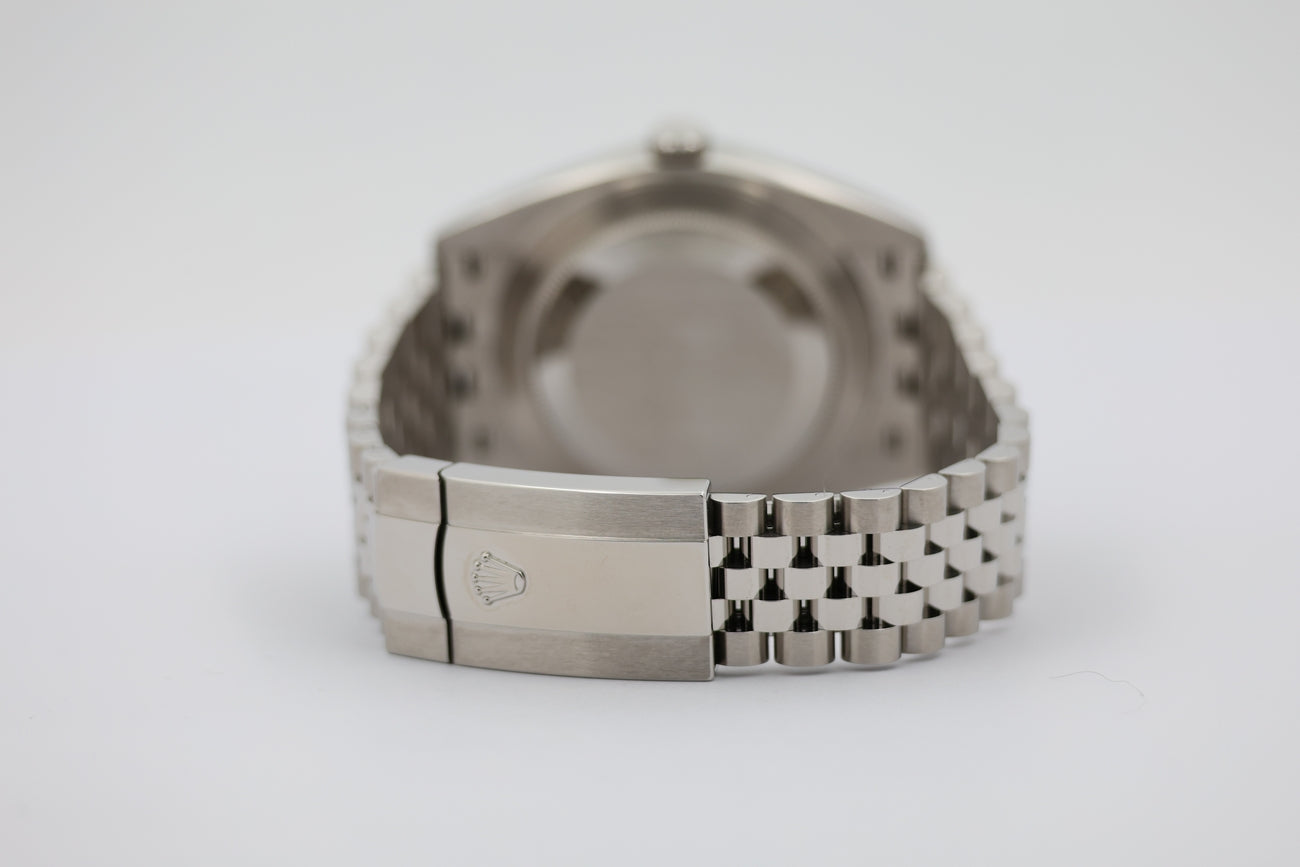 Rolex Datejust Automatik Herrenuhr 41mm Weiß 126300 - Detailansicht 5