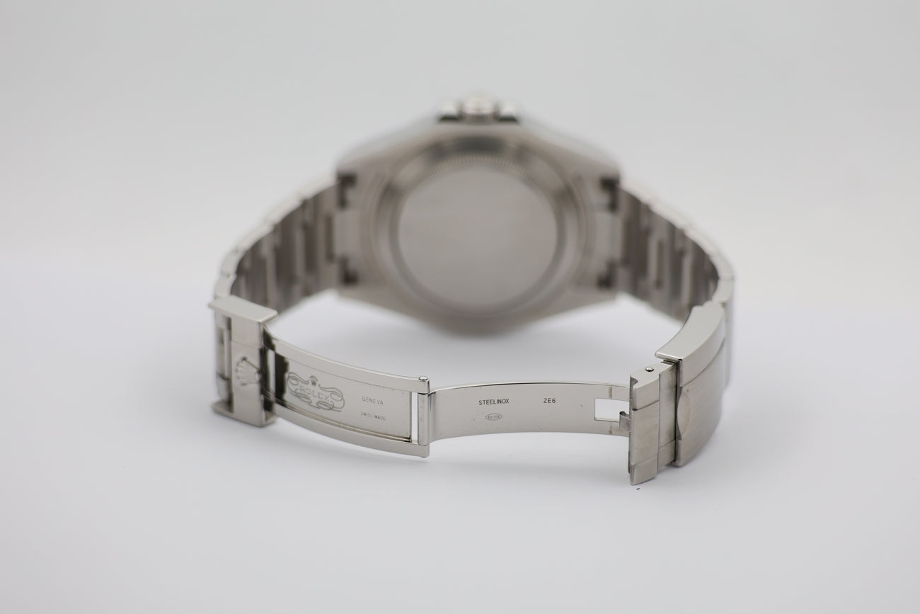 Rolex Explorer II Automatik Herrenuhr Weiß 226570 - Detailansicht 6