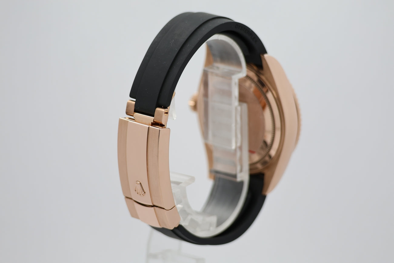 Rolex Sky-Dweller Oysterflex Rosegold Automatik 42mm 326235 - Detail view 1