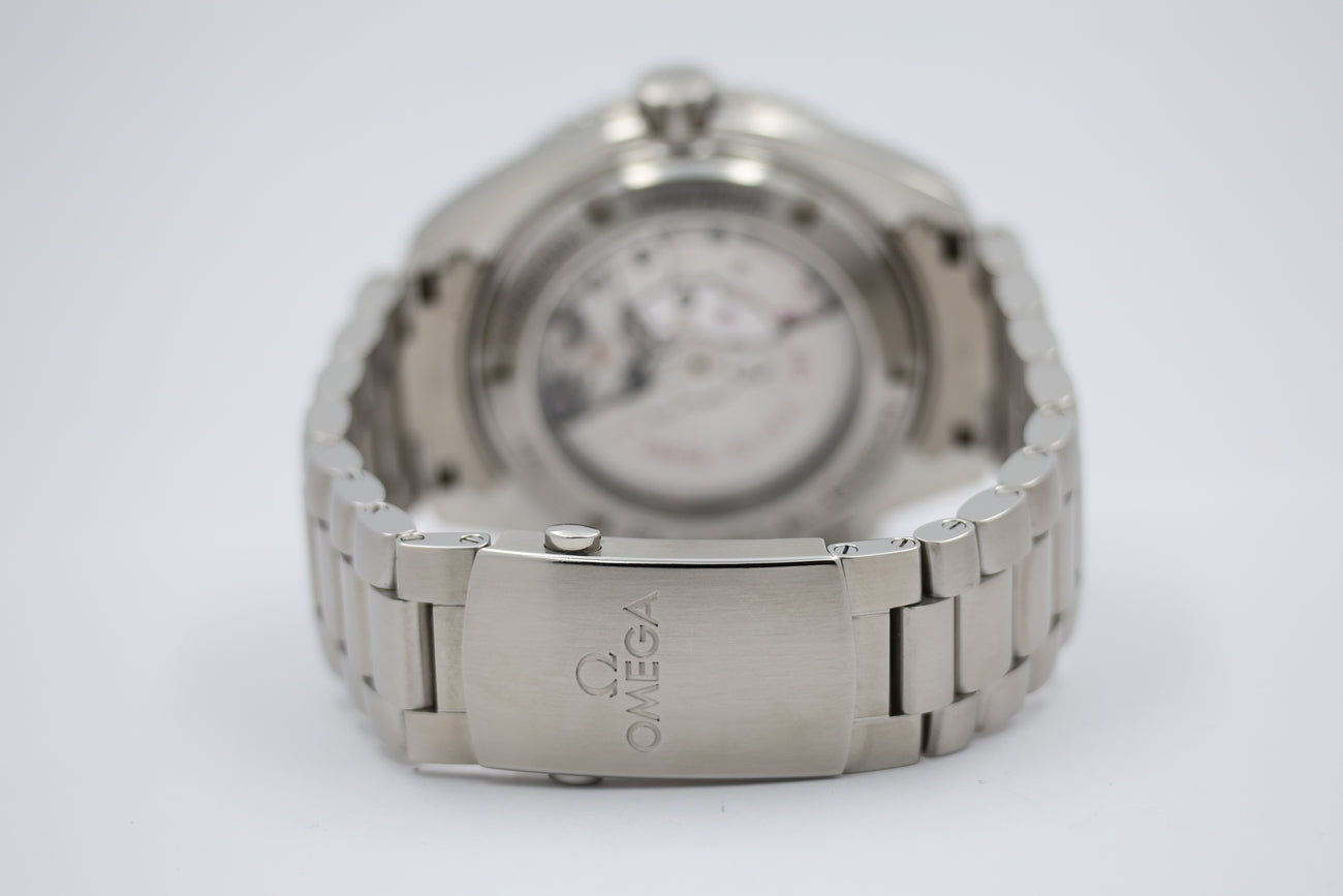Omega Seamaster Planet Ocean 45,5mm Automatik Herrenuhr 23230462101002 - Detailansicht 5