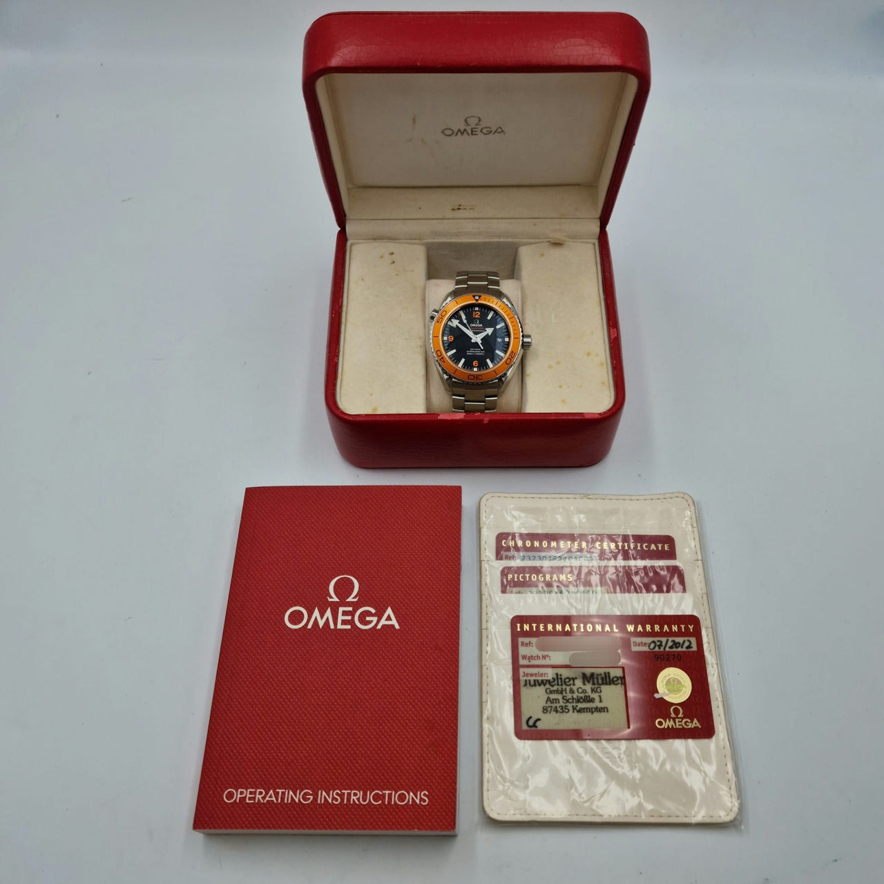 Omega Seamaster Planet Ocean 45,5mm Automatik Herrenuhr 23230462101002 - Papiere und oder Lieferumfang