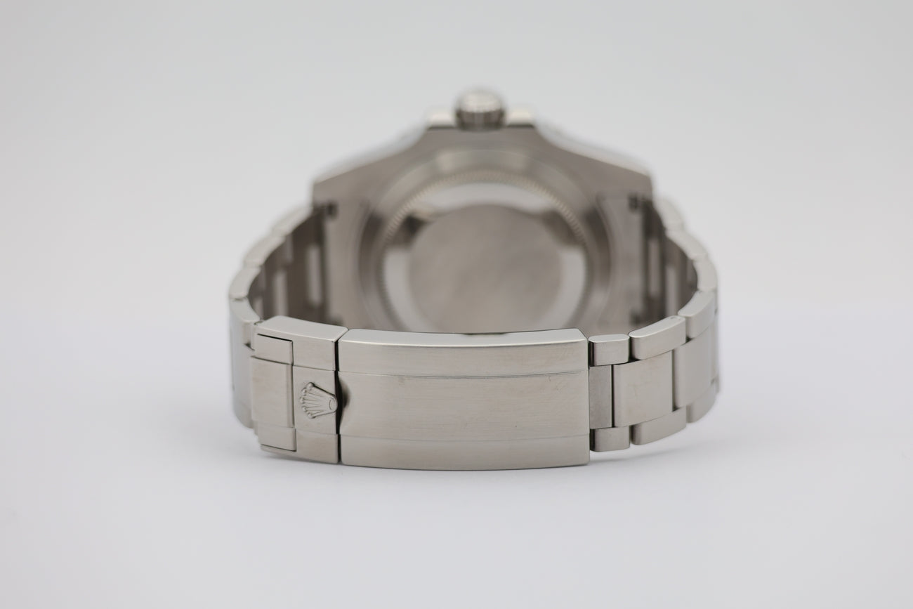 Rolex Submariner Date "Hulk" Automatik Herrenuhr 116610LV - Detailansicht 6