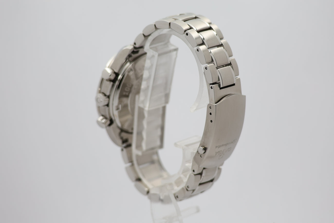 Omega Speedmaster Date Automatik Stahl 40mm 32105000 - Detailansicht 2