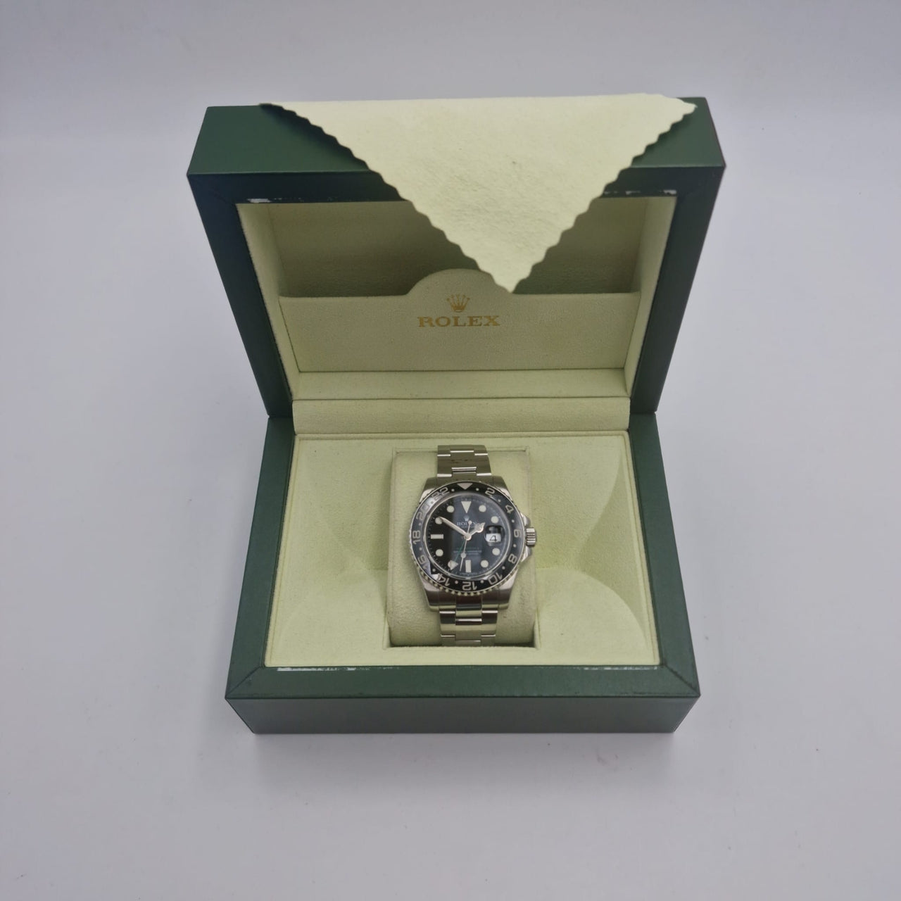 Rolex GMT-Master II 40mm Automatik Herrenuhr 116710LN - Papiere und oder Lieferumfang
