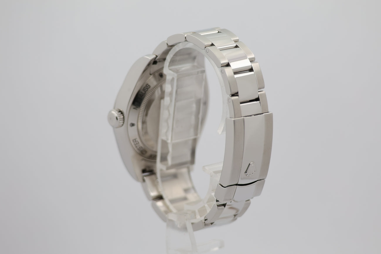 Rolex Milgauss Automatik Herrenuhr Blau 116400GV - Detailansicht 2